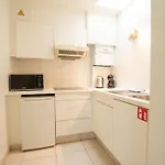 Apartament Koekoeksnest Penthouse At The By Interhome *