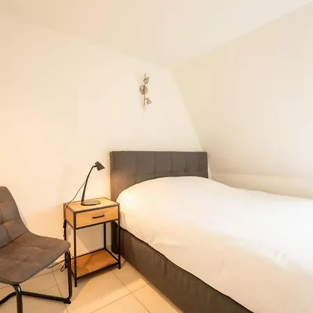 Koekoeksnest Penthouse At The By Interhome Apartamento