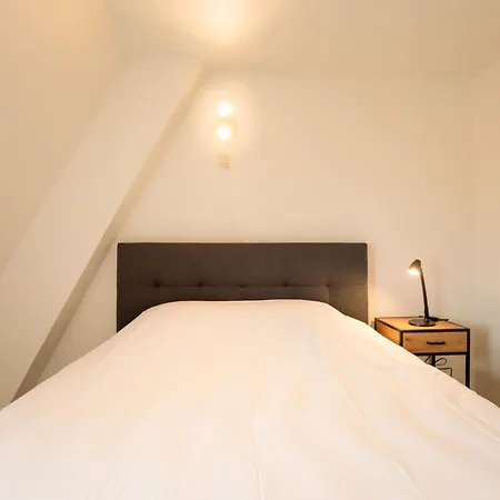 Koekoeksnest Penthouse At The By Interhome Апартаменты Де-Хаан