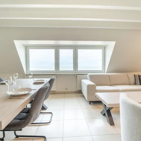 Koekoeksnest Penthouse At The By Interhome Де-Хаан