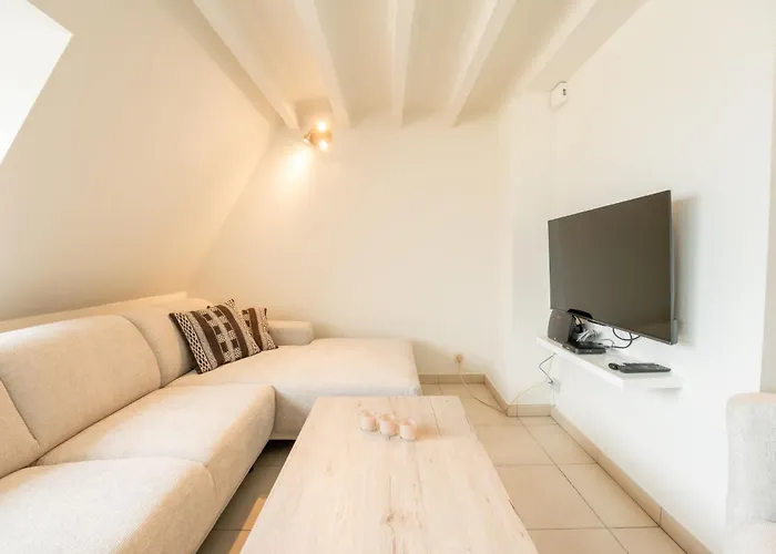 アパート Koekoeksnest Penthouse At The By Interhome *